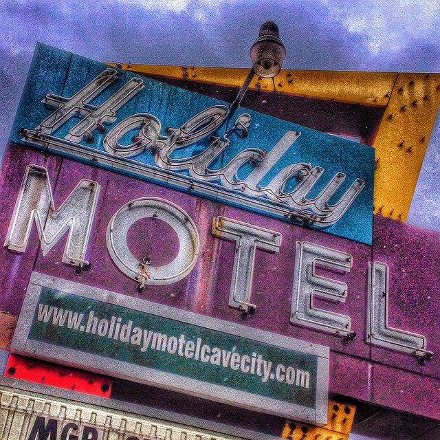 Holiday Motel