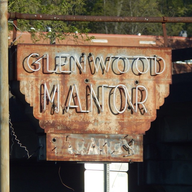 Glenwood Manor