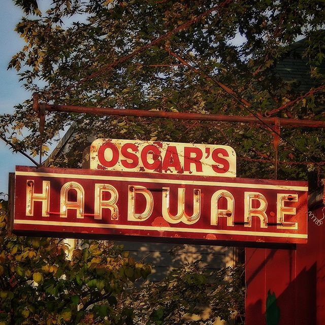 Oscar's