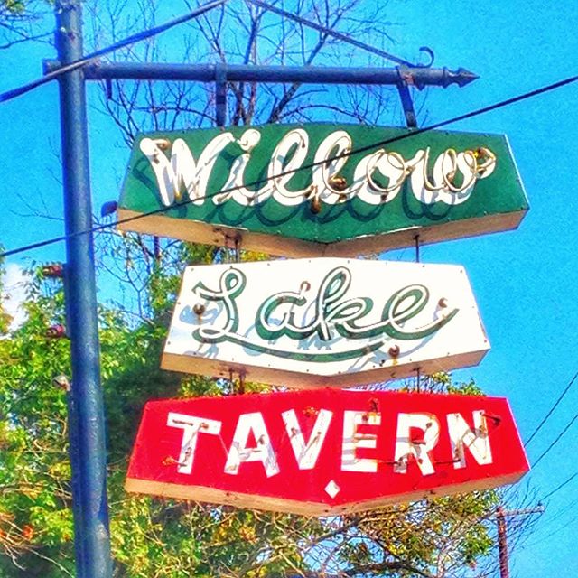 Willow Lake Tavern