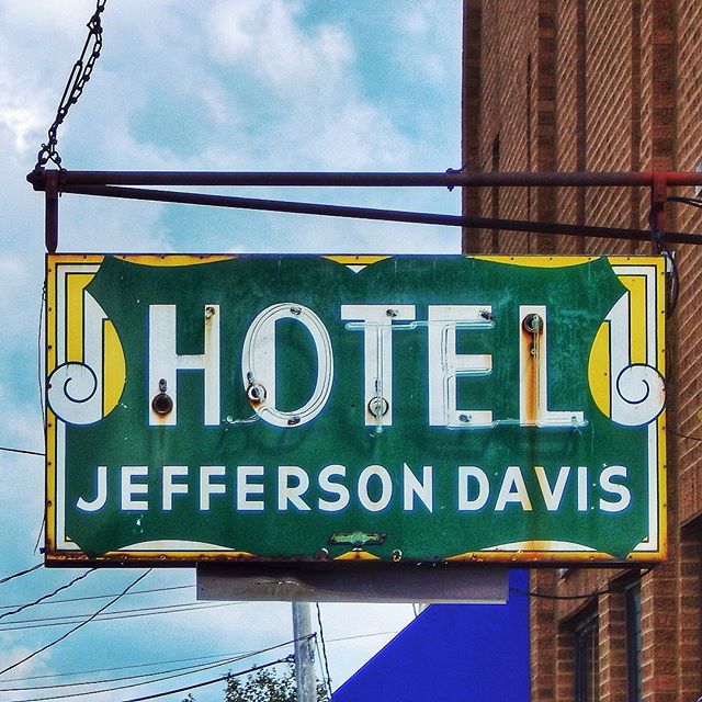 Hotel Jefferson Davis