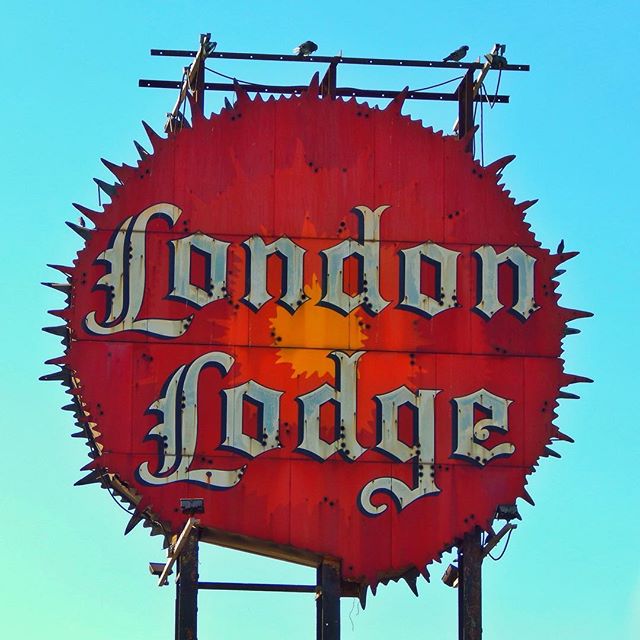 London Lodge